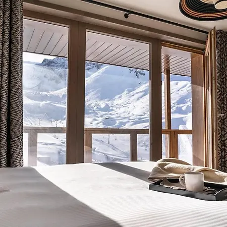 Ynycio Hotel 4*
